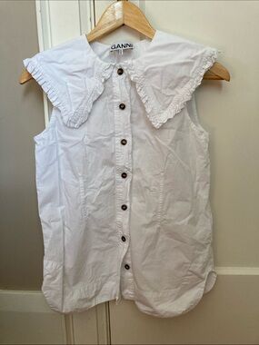 Ganni White Sleeveless Button-Front Top with Oversized Ruffle Collar
